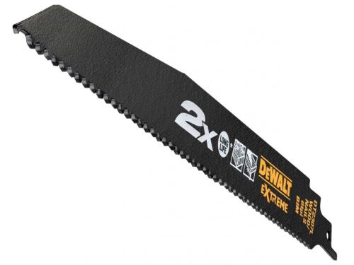 Brzeszczot wyburzeniowy DeWALT EXTREME do drewna z gwoździami do pił szablastych, 228 mm DT2307L